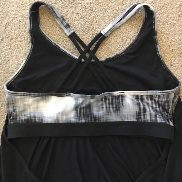 H&M Sports Bra+Tanktop - Picture 3 of 4